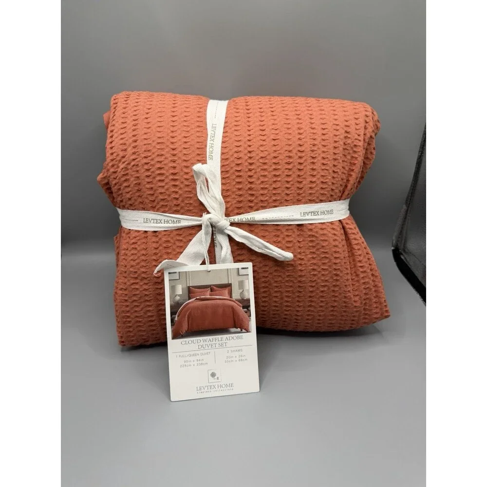 Levtex Home Cloud Waffle Textured 3-Pc. Duvet Cover Set, Full/Queen - Adobe